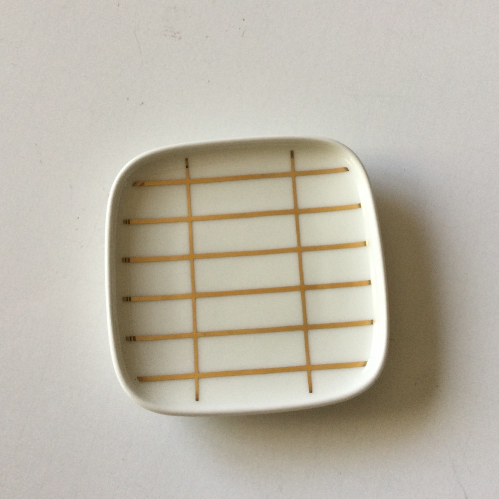MARIMEKKO Tiiliskivi White / Gold  Small Plate NWT - Picture 7 of 11
